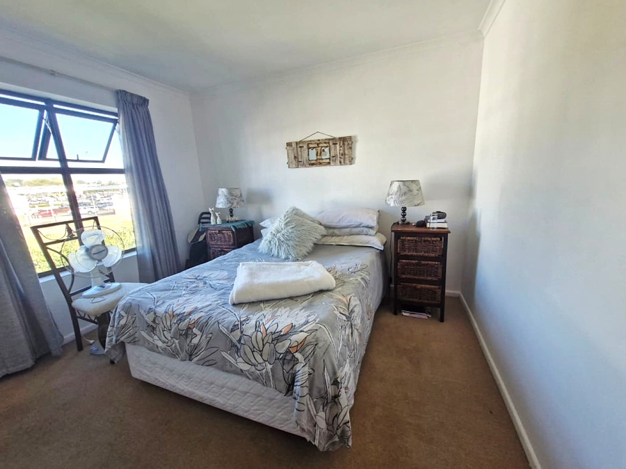 2 Bedroom Property for Sale in Amandelsig Western Cape